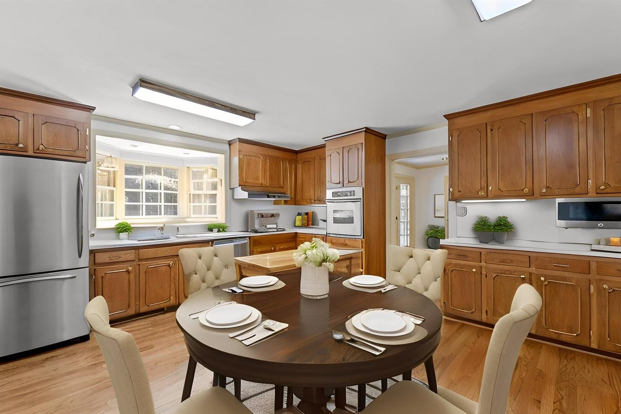 5016 Hermitage Dr #1 - Photo 2 of 17