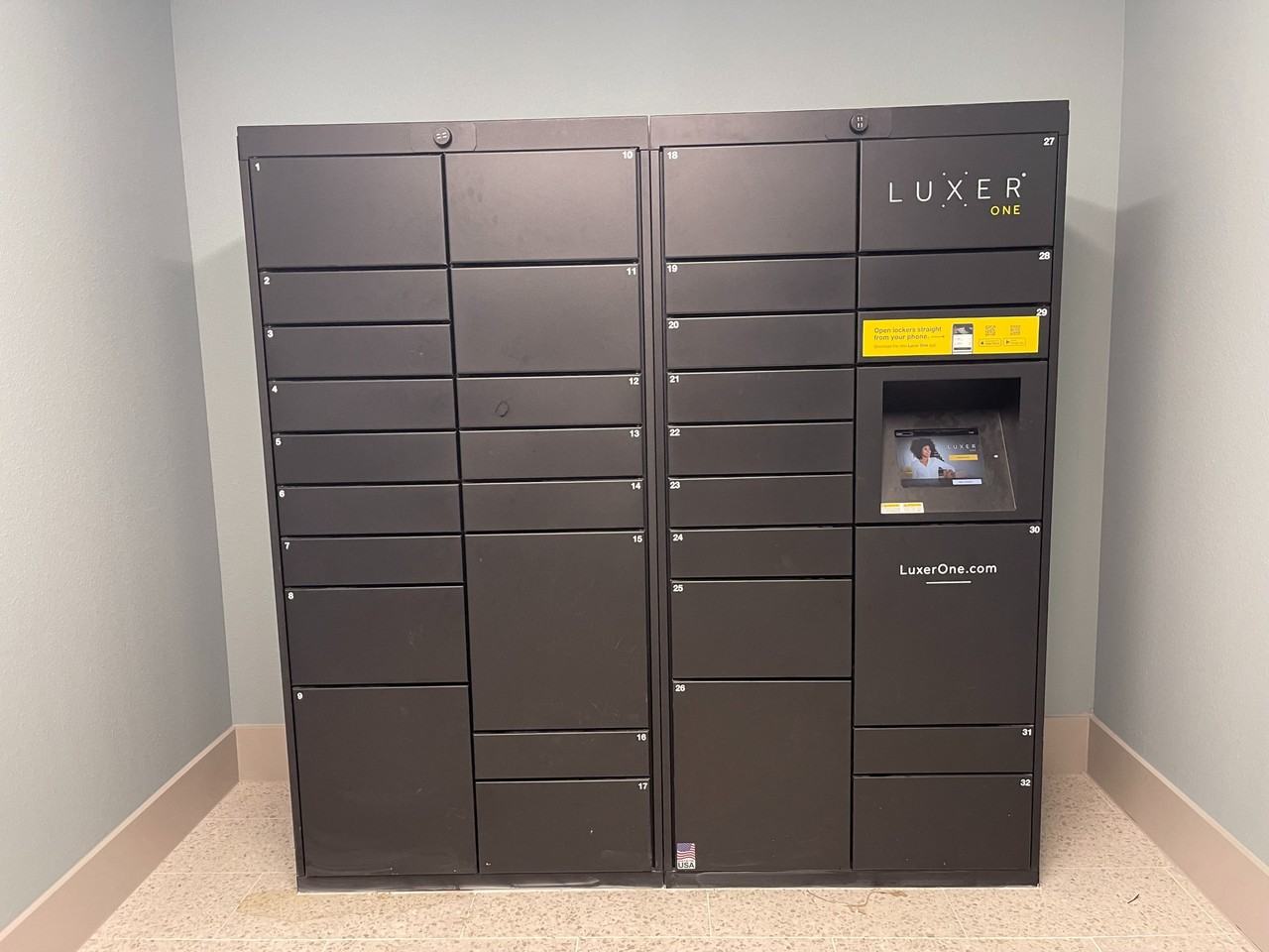 Icon at Yorktown - Photo 5 of 23