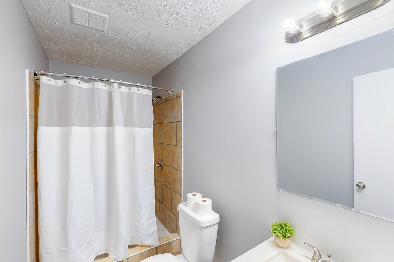 Cedar Hurst Trl - Photo 6 of 17