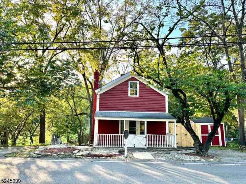 15 Musconetcong River Rd - Photo 3 of 21