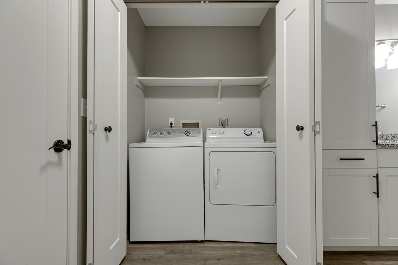 Woodlane Place Townhomes - Photo 7 of 11