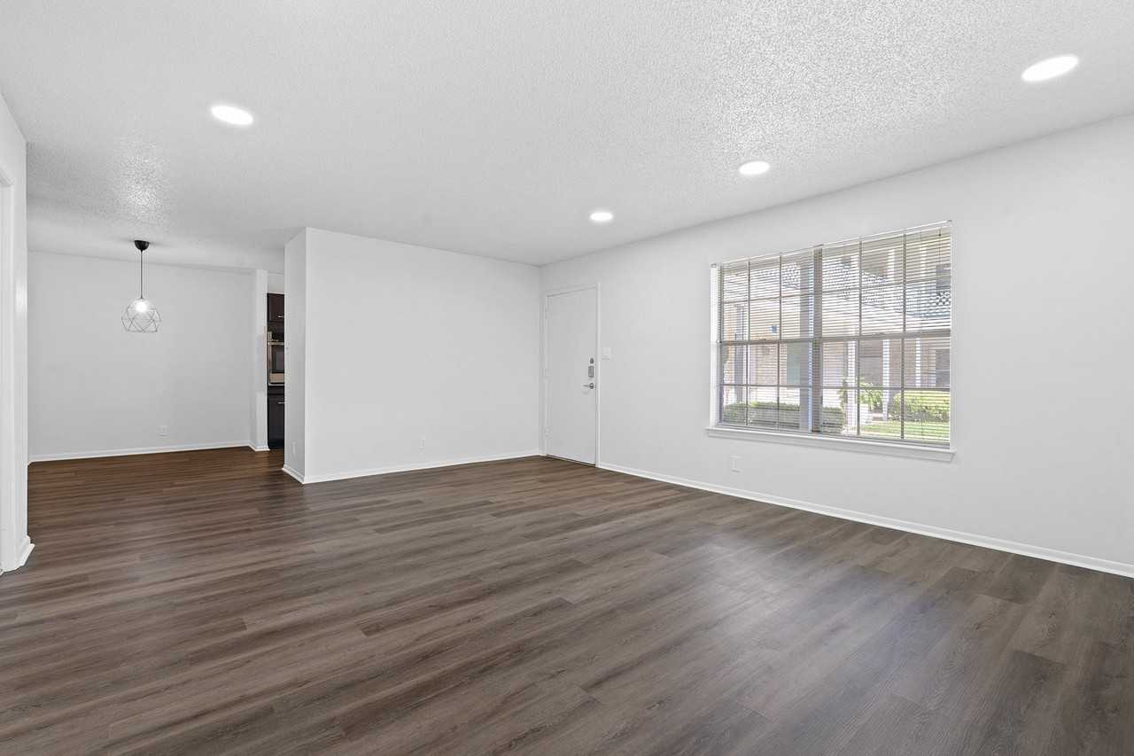 8730 N Mopac Expy #109 - Photo 4 of 23