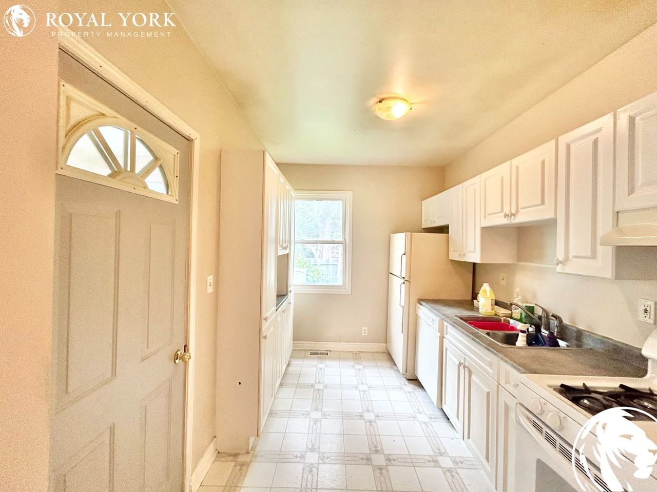 430 Campbell Ave - Photo 2 of 27