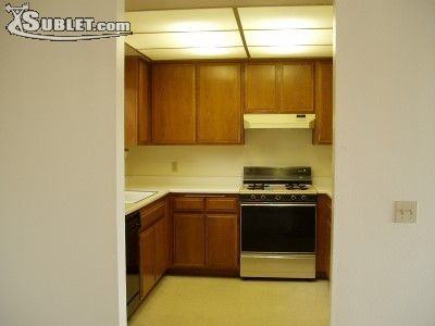 303 W Glenoaks Blvd - Photo 3 of 5