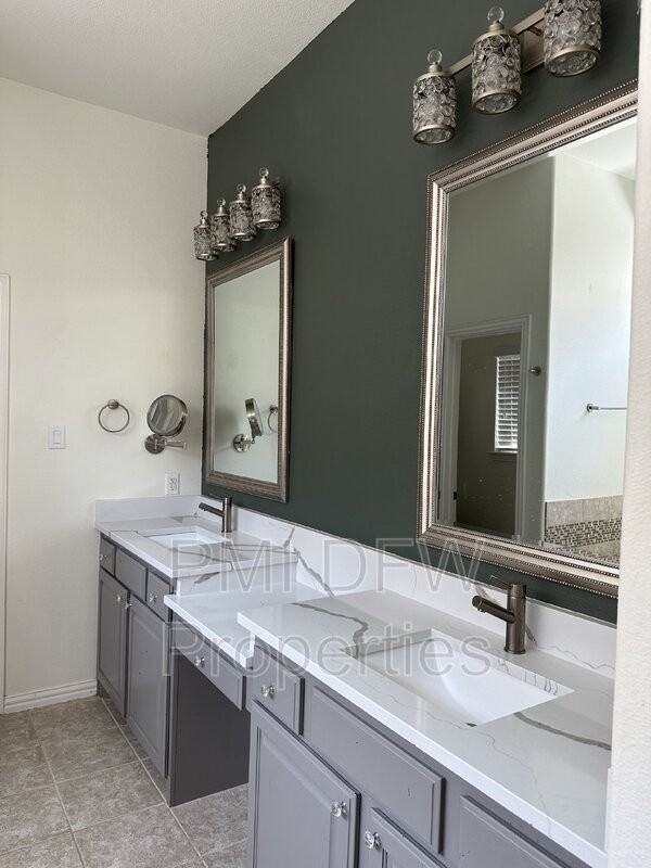 6804 Denali Dr - Photo 2 of 31