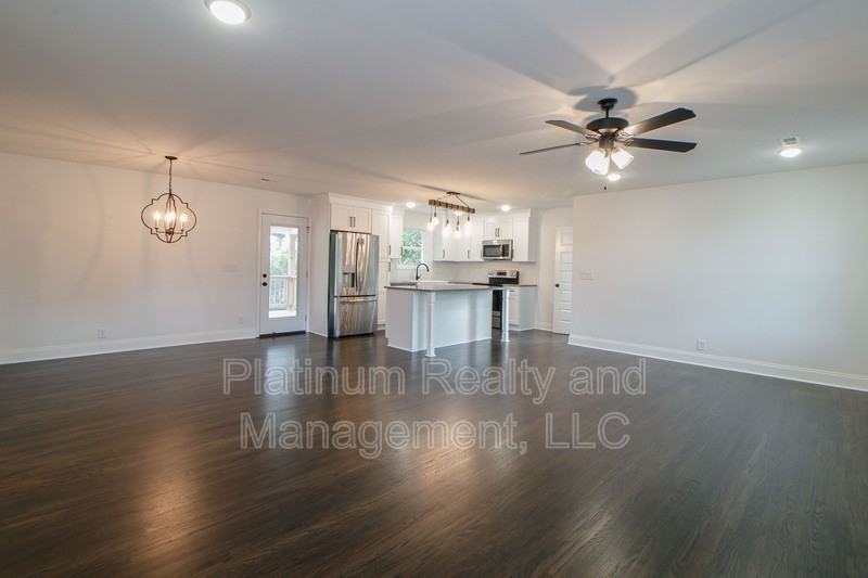 210 Slayden Cir #NA - Photo 2 of 16