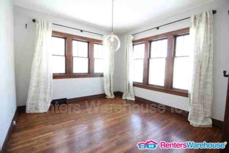 3724 University Ave - Photo 6 of 22