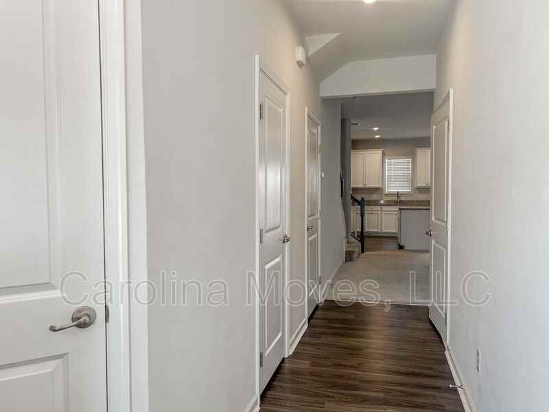 415 Huntingdale Pl - Photo 2 of 13
