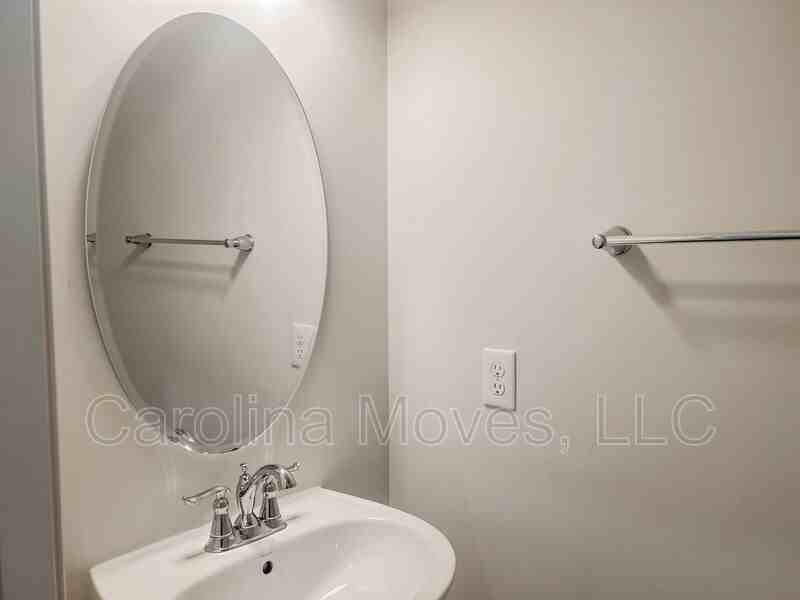 415 Huntingdale Pl - Photo 6 of 13
