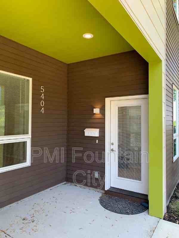 5404 Virginia Ave - Photo 2 of 22