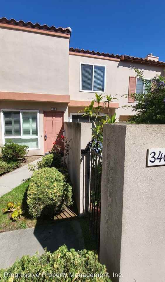 3462 Del Amo Blvd - Photo 2 of 16