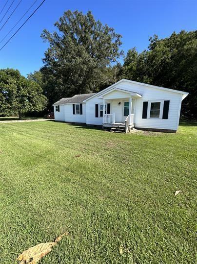 2646 Hwy 903 North - Photo 2 of 40