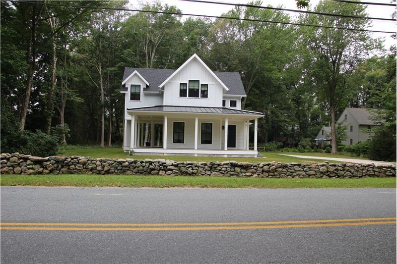 1748 South Rd - Photo 2 of 16