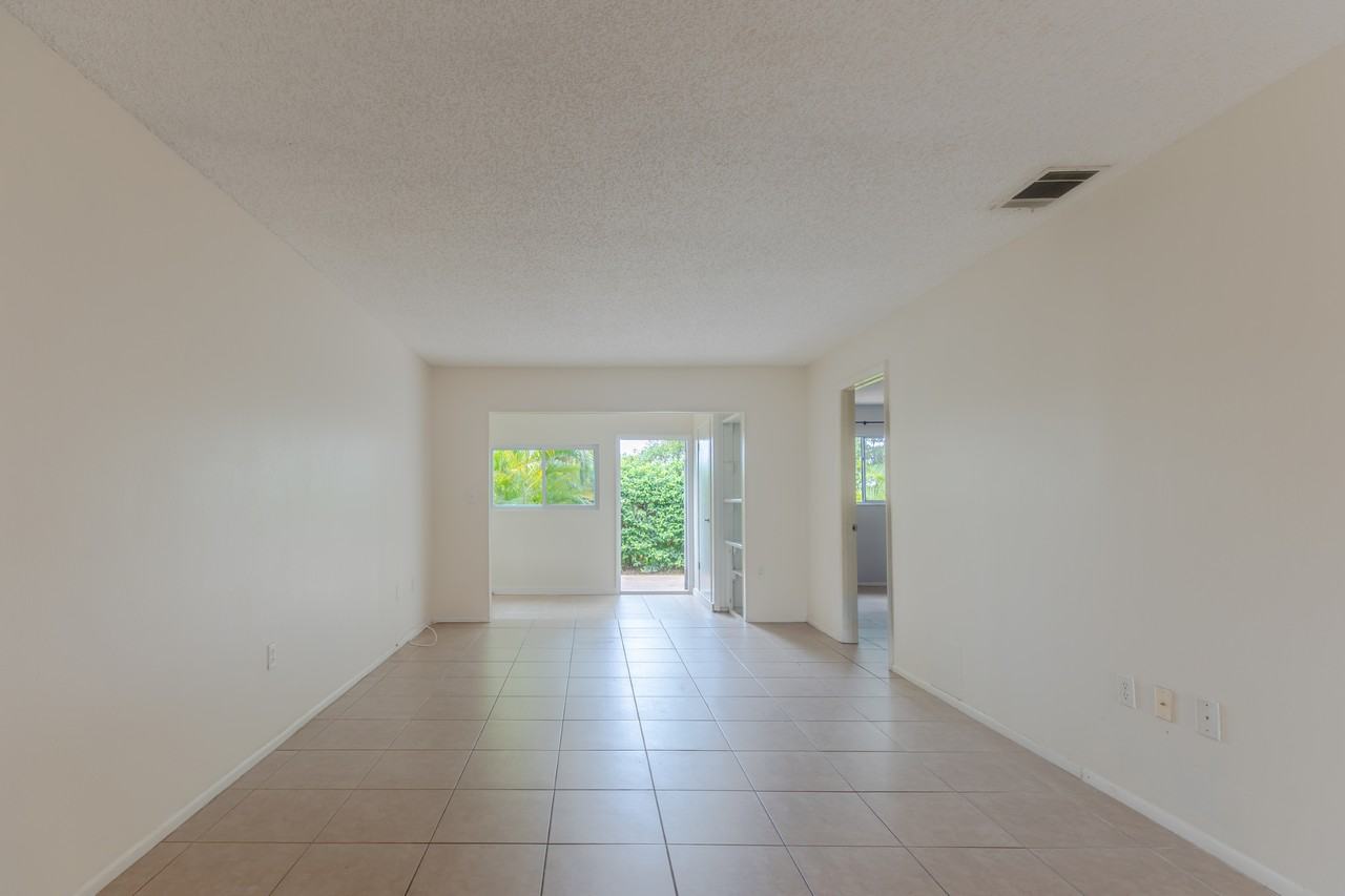 11511 113th St #4F - Photo 2 of 13