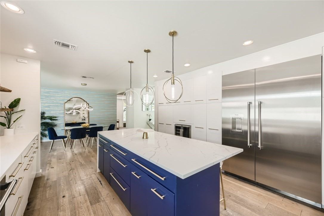 600 Westwood Ter #NA - Photo 3 of 26