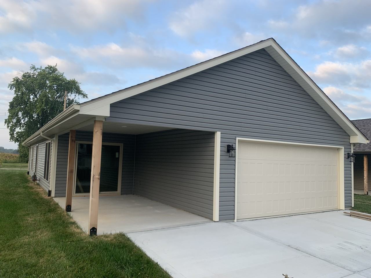 202 E Main St #NA - Photo 2 of 6