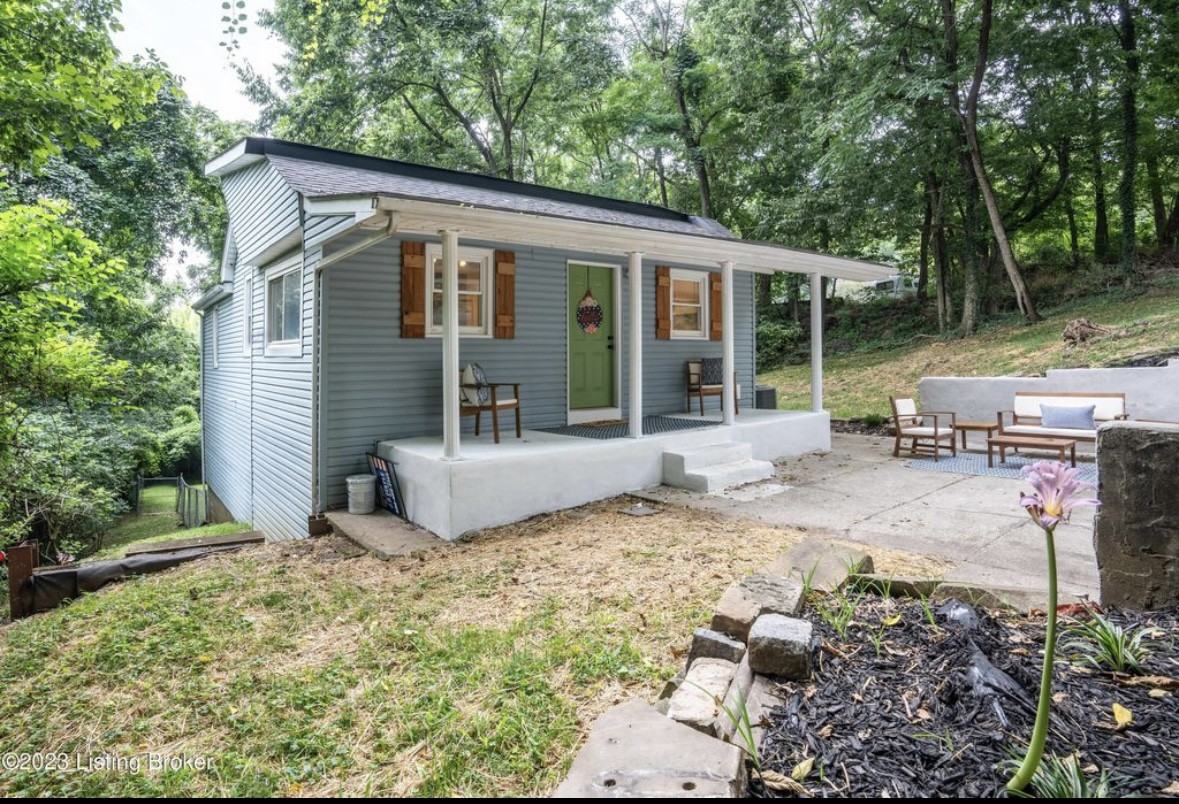 1971 Quarry St #NA - Photo 2 of 19