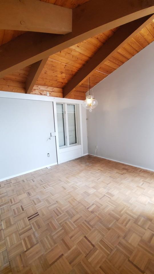 347 W Grace St #NA - Photo 3 of 11