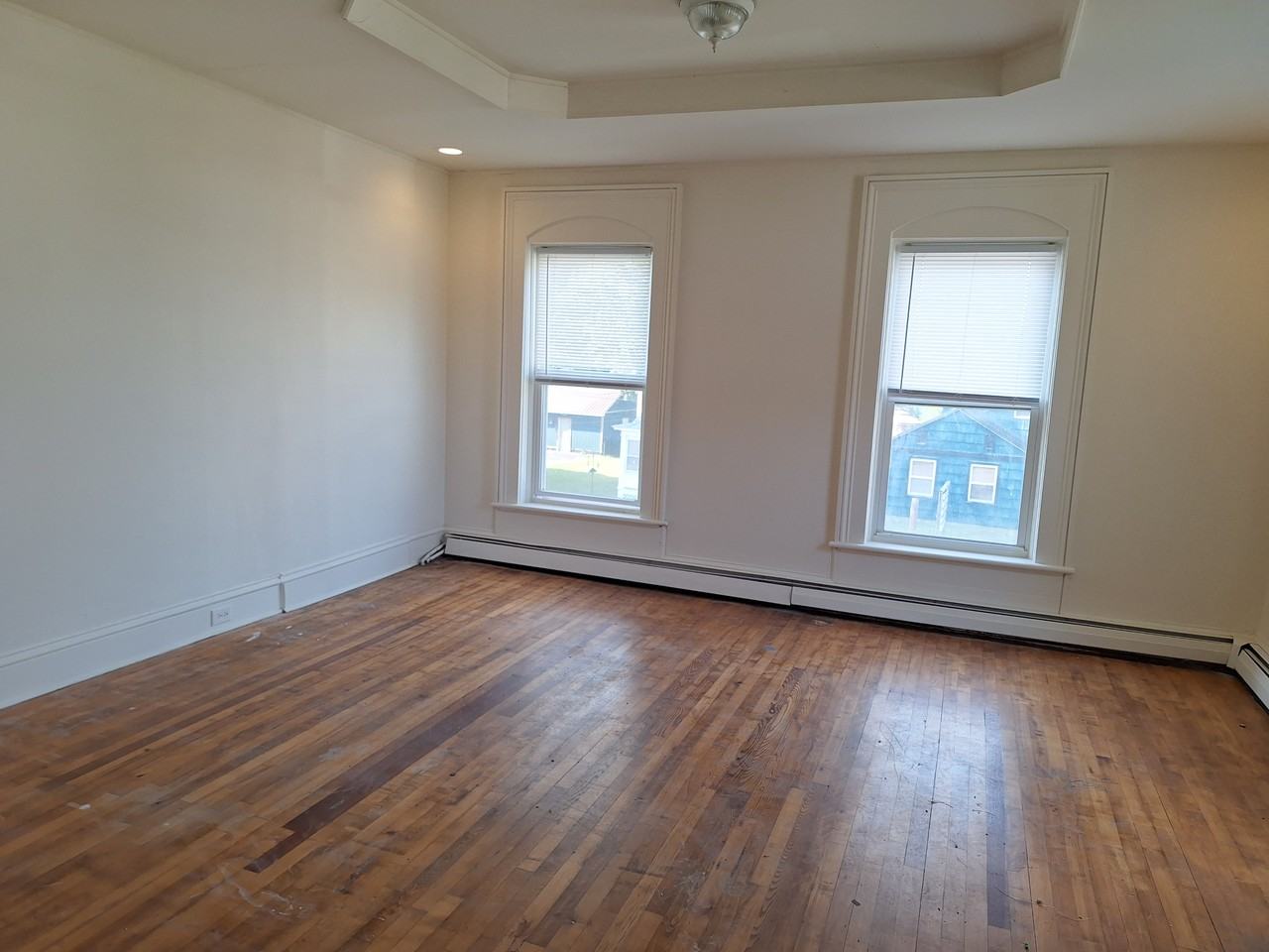 98 East St #2 - Photo 3 of 10