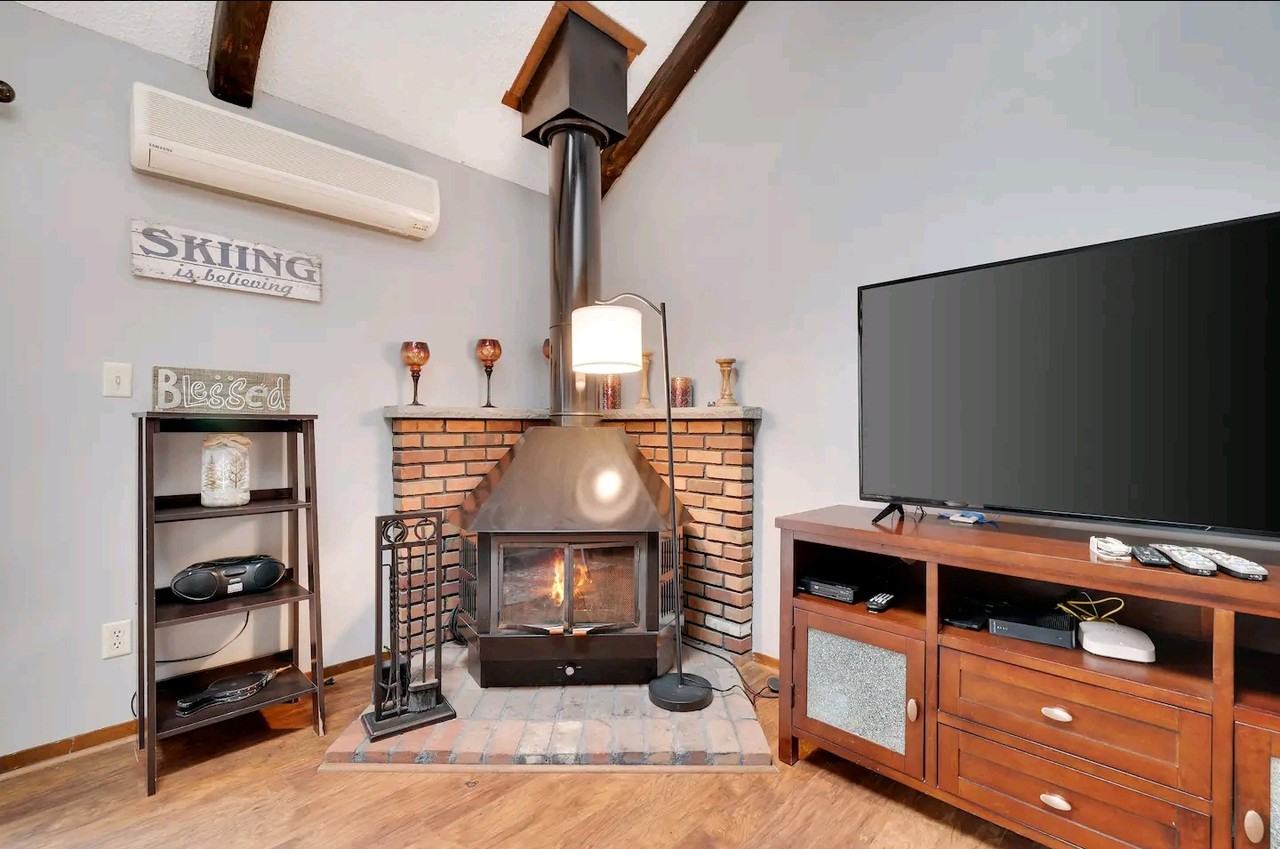 222 Cross Country Ln #222 - Photo 2 of 9