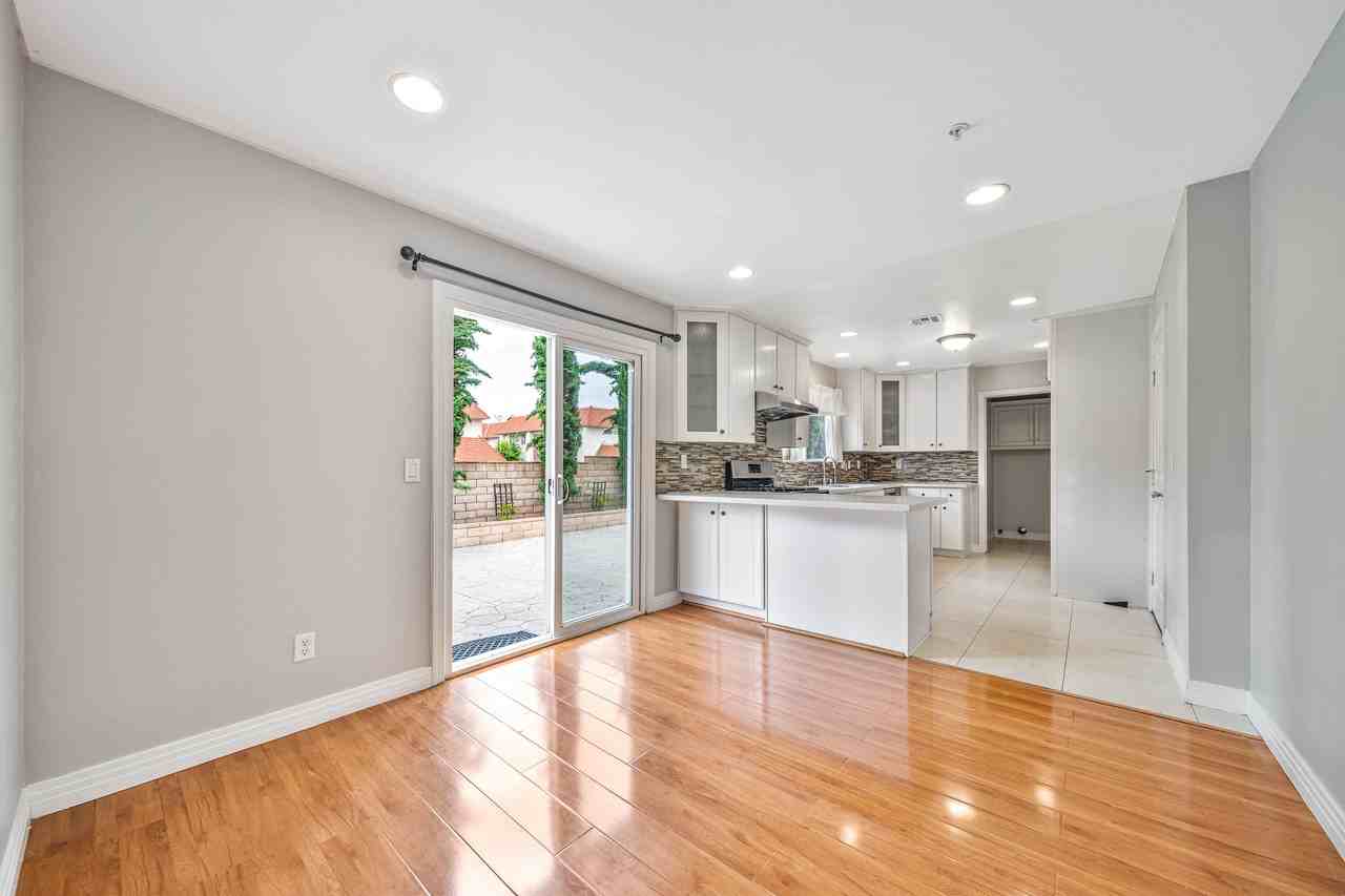 1223 S Alta Vista Ave #1 - Photo 4 of 15