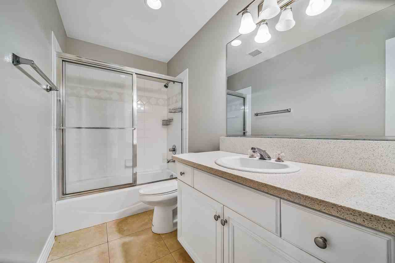 1223 S Alta Vista Ave #1 - Photo 7 of 15