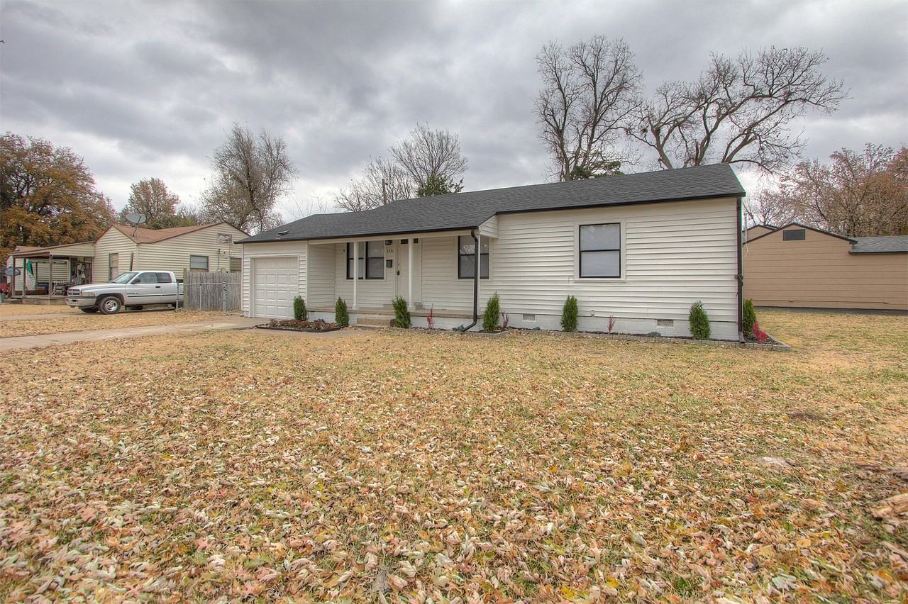 1331 East 43rd Street #1 - Photo 2 of 17