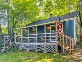 featured image of 8 Perala Ct #1