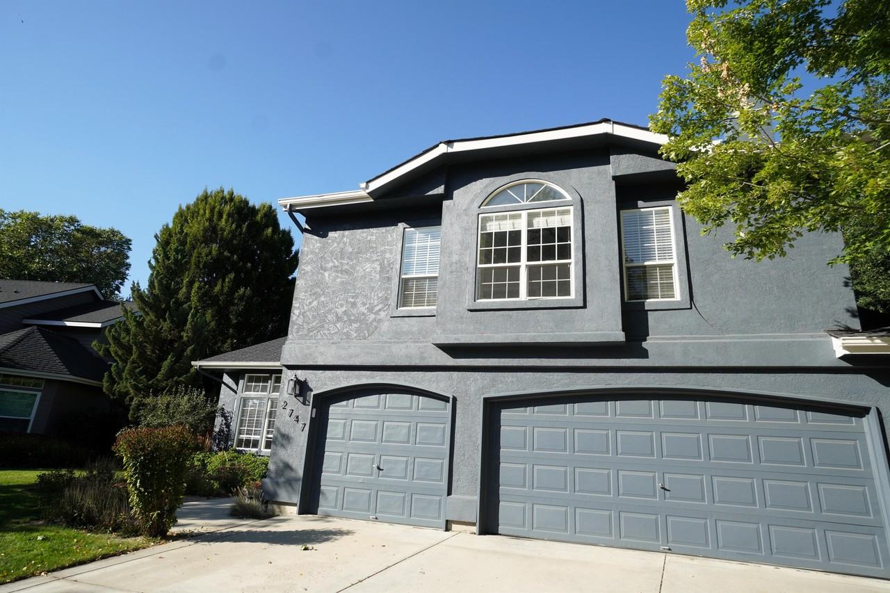 2747 E Migratory Dr #1 - Photo 4 of 48