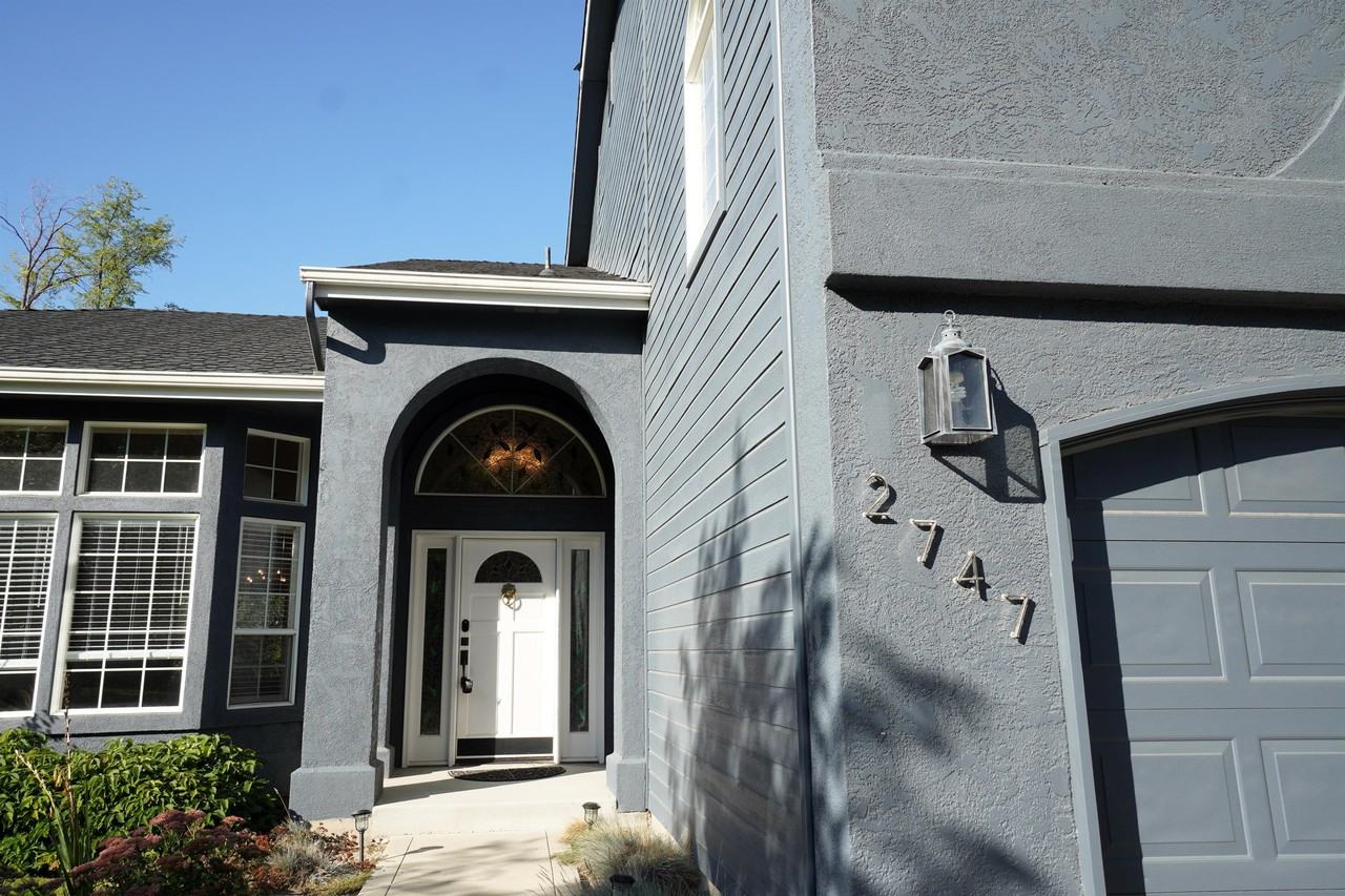 2747 E Migratory Dr #1 - Photo 5 of 48