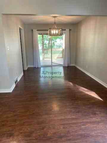 708 S Church St #1 - Photo 7 of 19