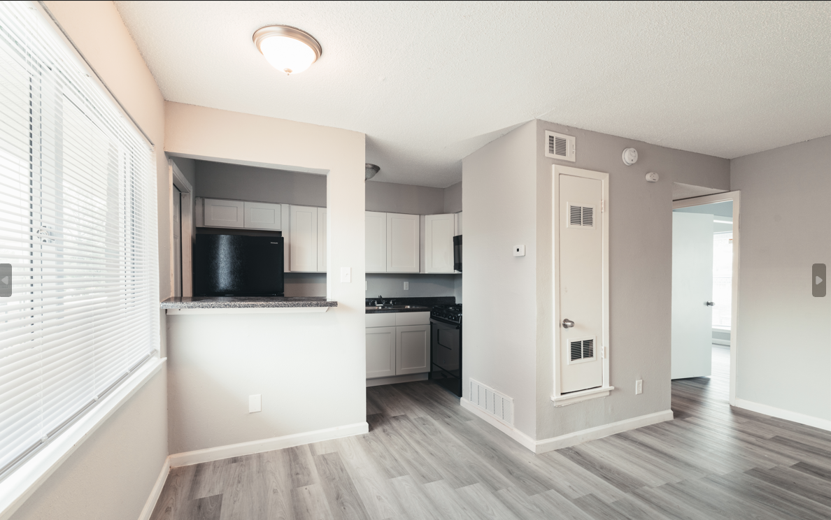 Eden Pointe #3192-04 - Photo 3 of 5