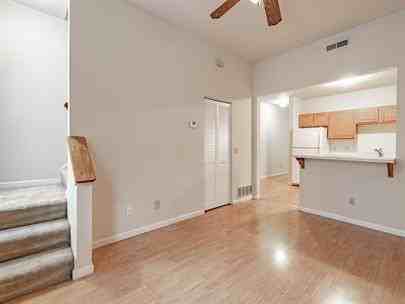 1215 Allen Market Ln - Photo 3 of 20