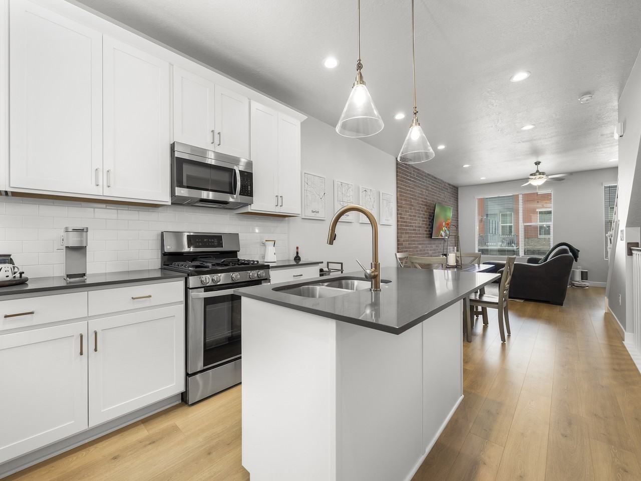 2140 N 725 W - Photo 5 of 18