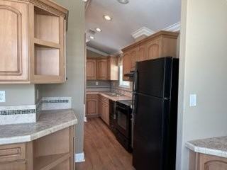 1309 Pine Island Dr N - Photo 6 of 19