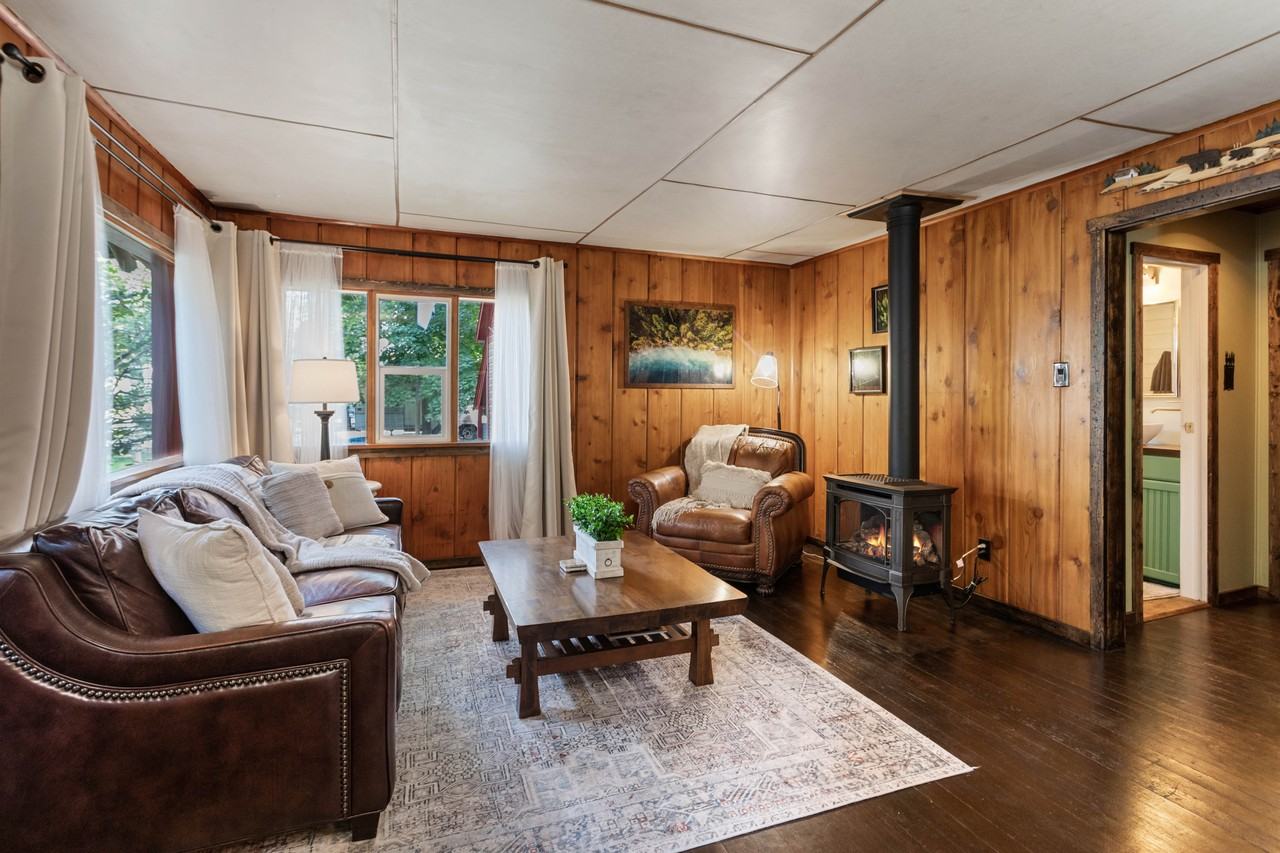 135 1st St E #NA - Photo 2 of 37