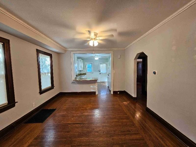 7000 Palmetto St - Photo 4 of 12