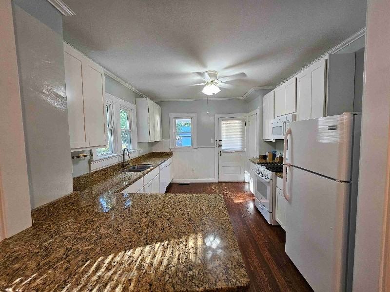 7000 Palmetto St - Photo 6 of 12