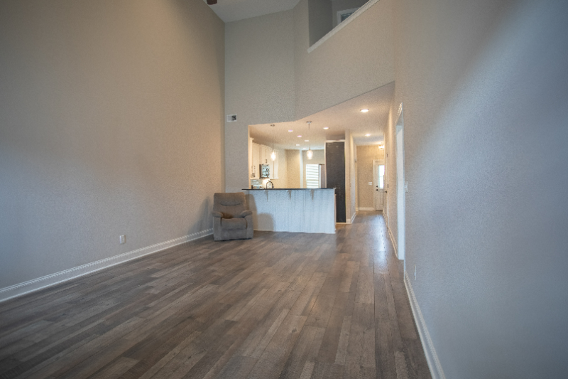 3436 Pershing Dr - Photo 5 of 20