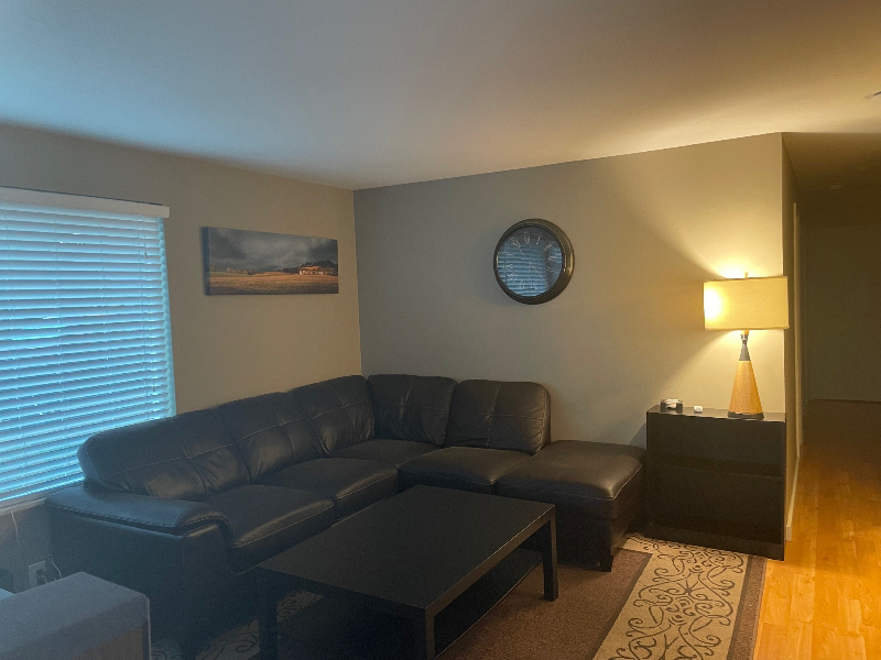 701 23rd St Se - Photo 3 of 12