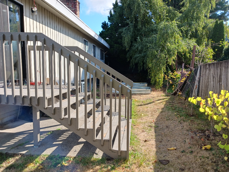 127 Northeast 164th Street - Photo 4 of 22