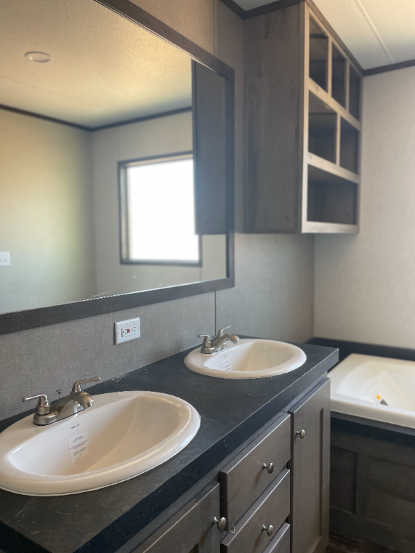 5725 Red Hawk Cir - Photo 3 of 14