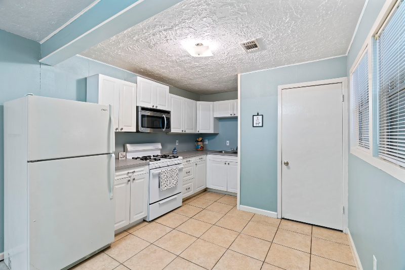 305 Fresa Rd - Photo 5 of 18