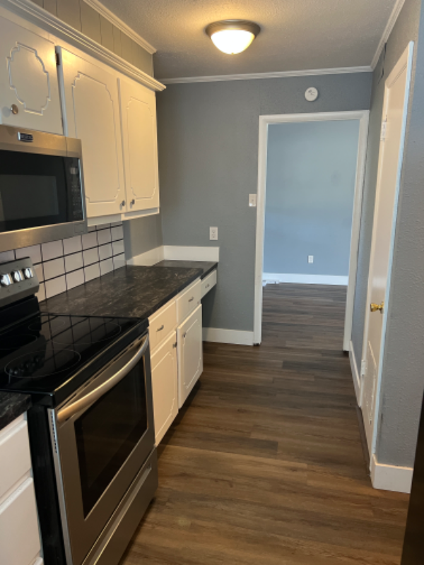 2026 Remco Frank Phillips - Photo 3 of 13