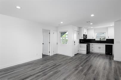 8331-8337 Neva Avenue - Photo 2 of 20