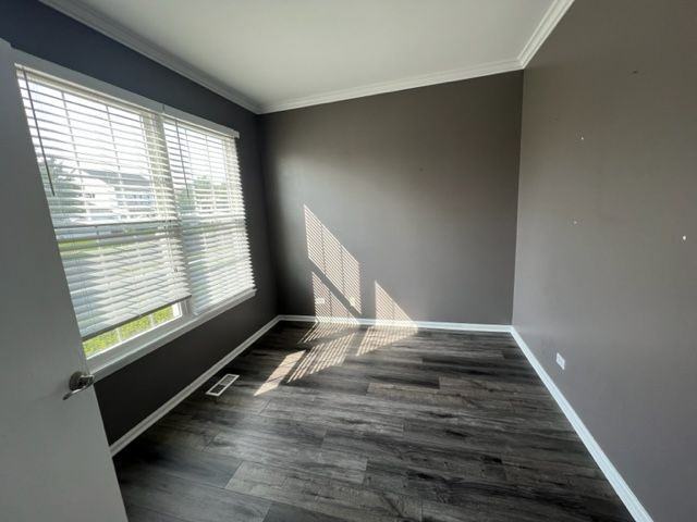 1820 Westridge Pl - Photo 3 of 16