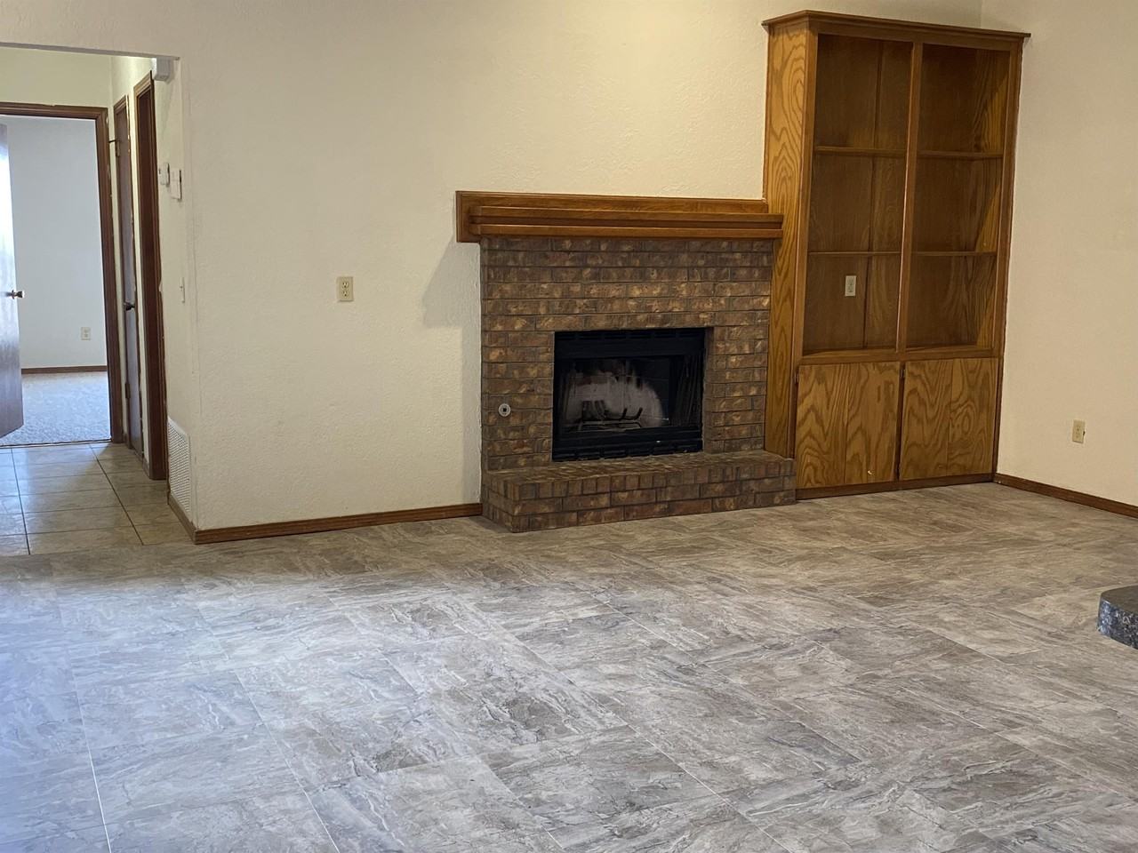 2820 Se 55th St #1 - Photo 4 of 22