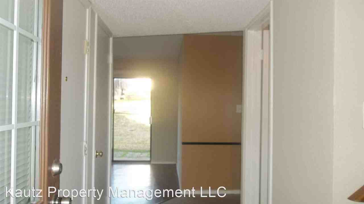 10120 Lone Eagle Dr - Photo 3 of 13