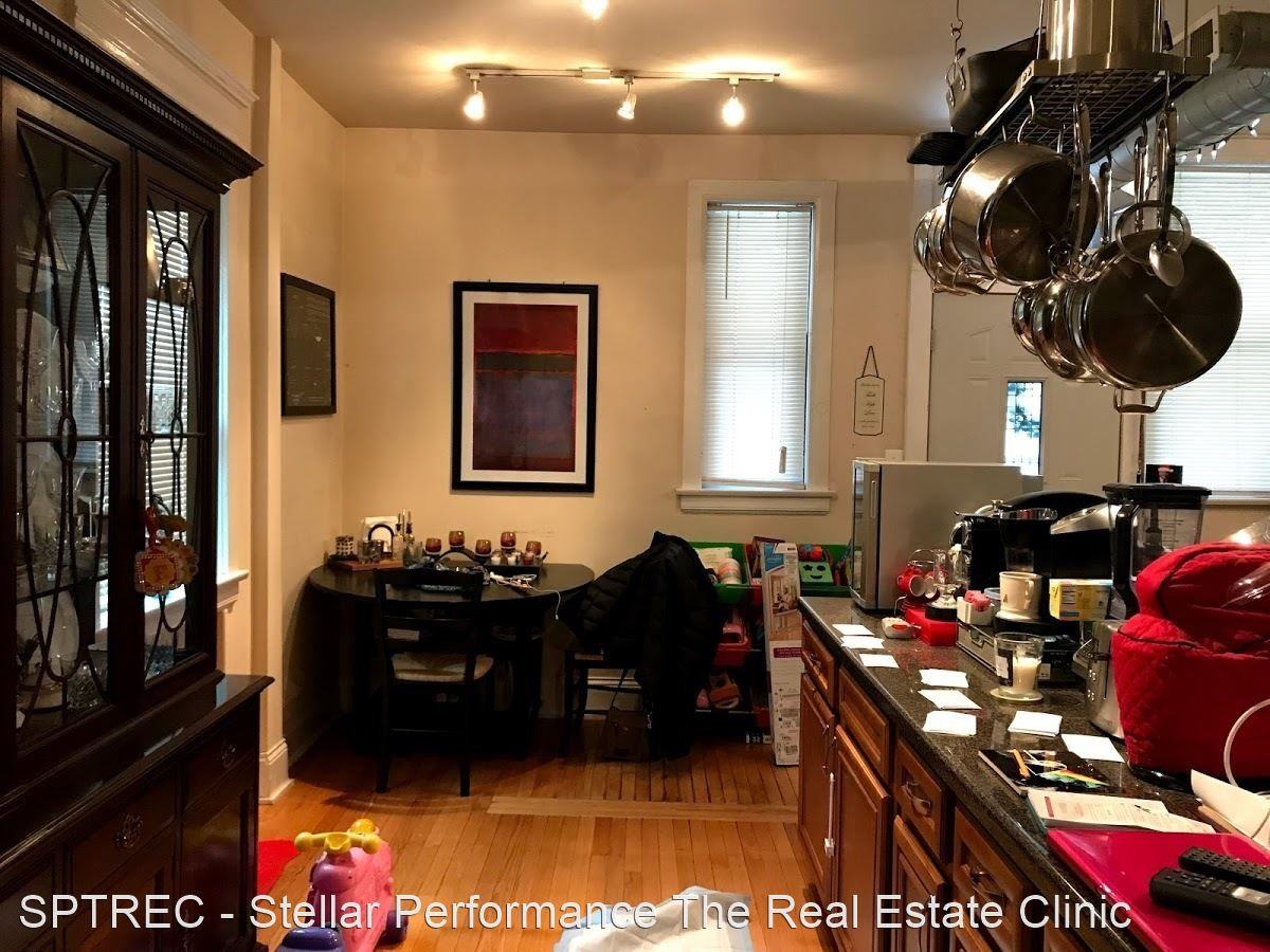 4118 N Clarendon Ave - Photo 2 of 11