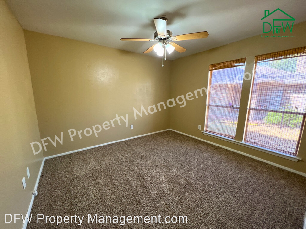 13310 Daystrom Ct - Photo 3 of 50